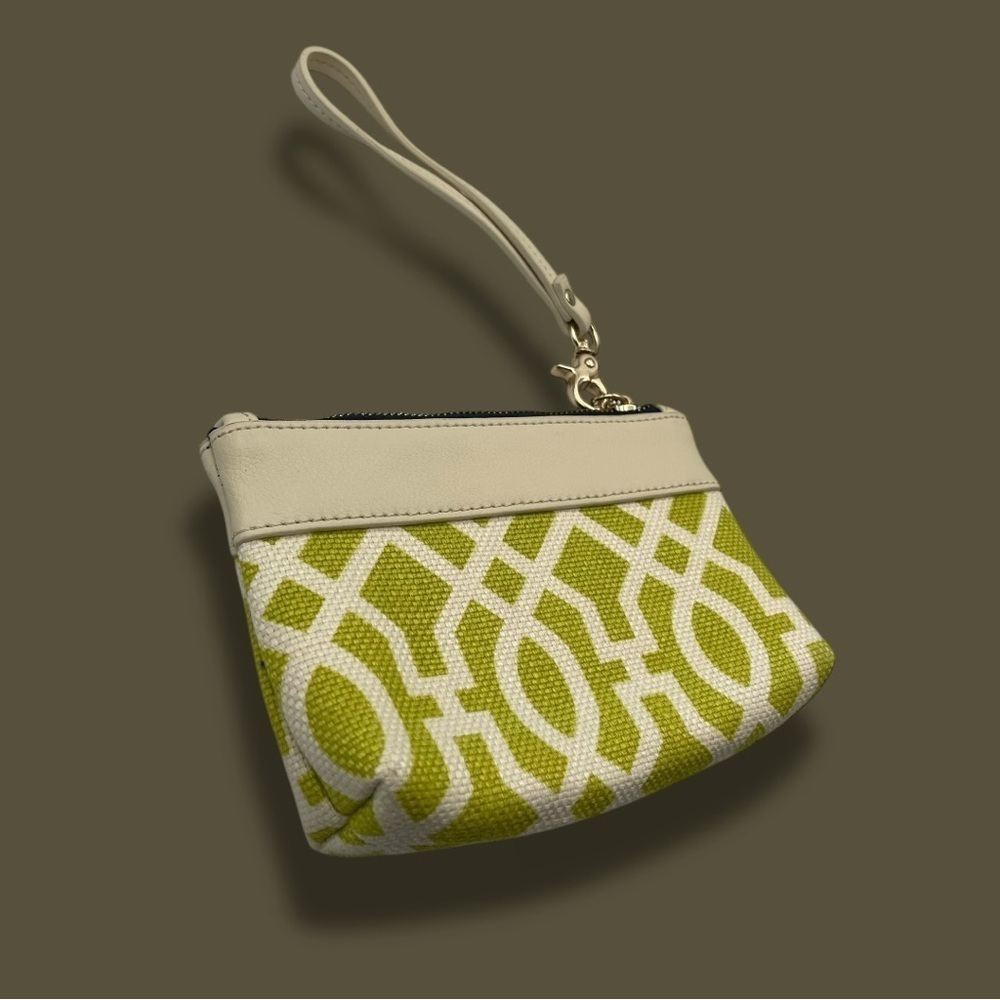 Spartina 449 Hayward Tassel Wristlet 
(Tassel Zipper Pull not included) Green - Picture 9 of 15